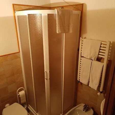 Hotell Lo Campagnar 3*