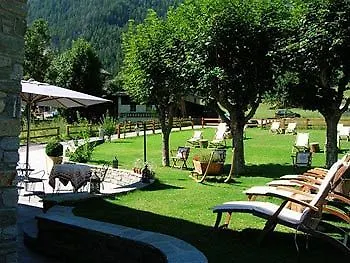 Lo Campagnar 3* Courmayeur