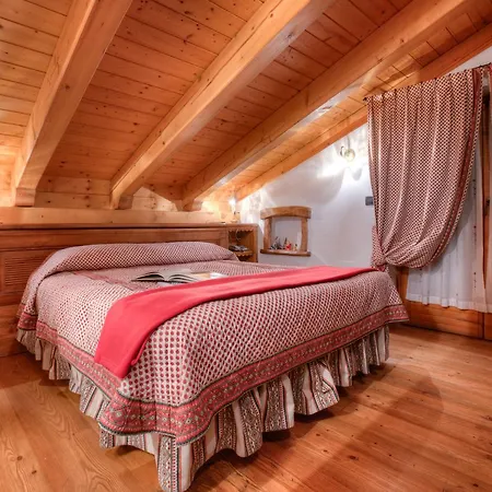 Hotell Lo Campagnar Courmayeur