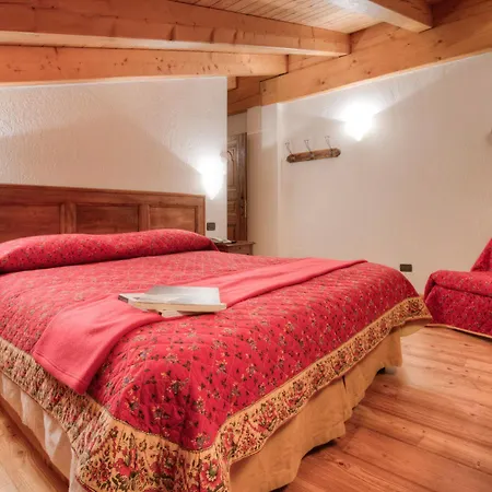 Lo Campagnar Szálloda Courmayeur